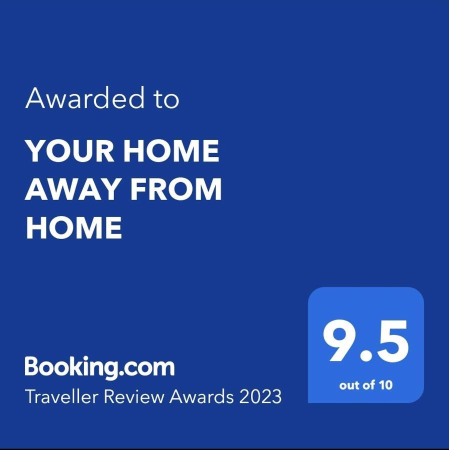 Your Home Away From Home 普拉亚 外观 照片
